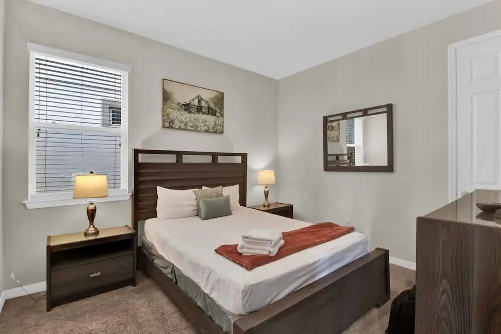 Chic 4BR With Pool Game Room Mickey Rooms
