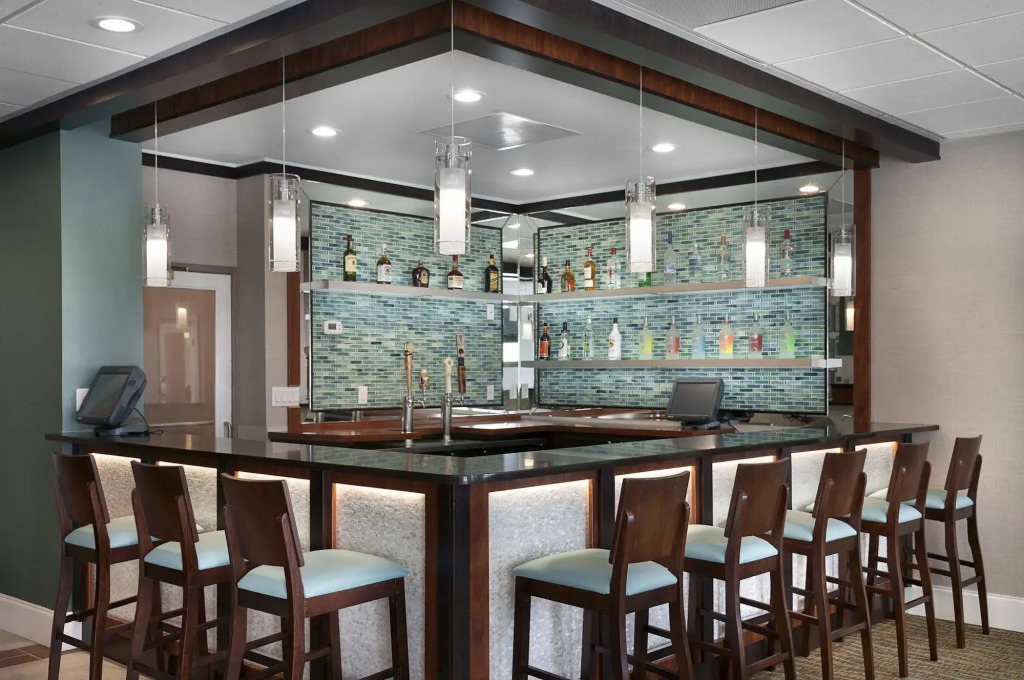 Breakers Oceanfront Boutique Resort on 27th