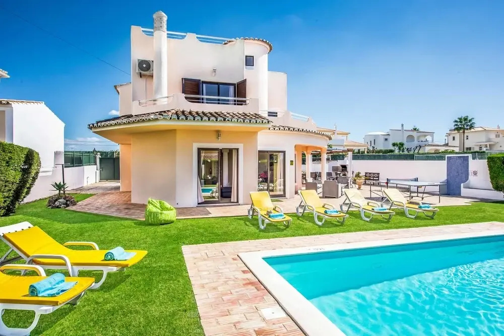 Villa Charlota