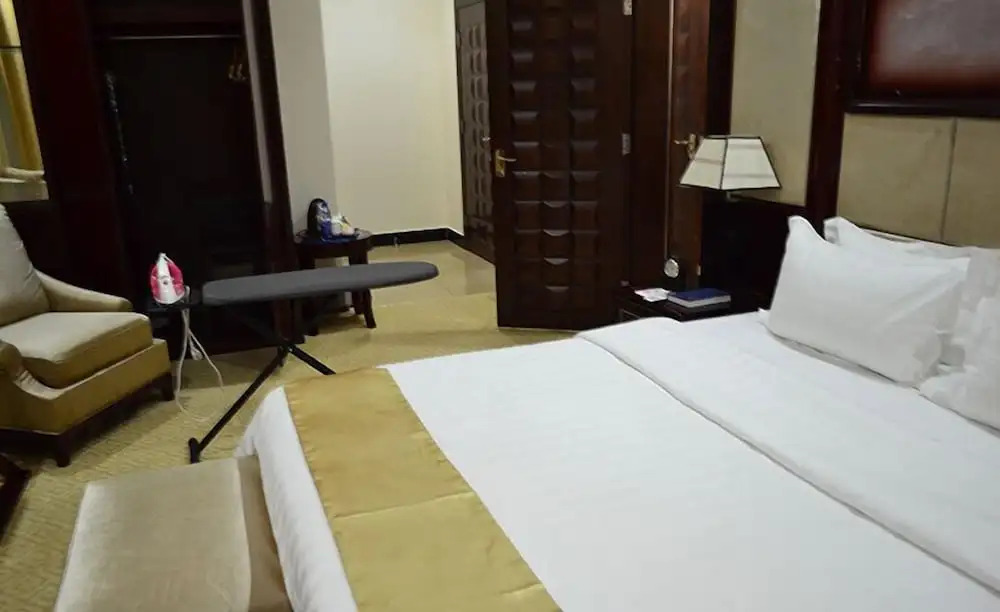 Hotel Gloria Inn