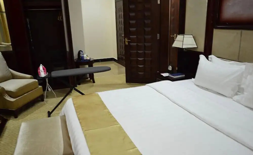 Hotel Gloria Inn