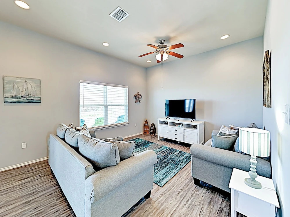 166 S. Nautica - 2 Br Home