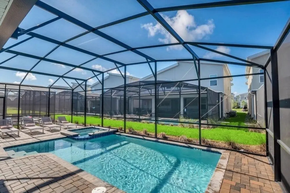 Storey Lake 9 BR Villa With Games Room and Theater home