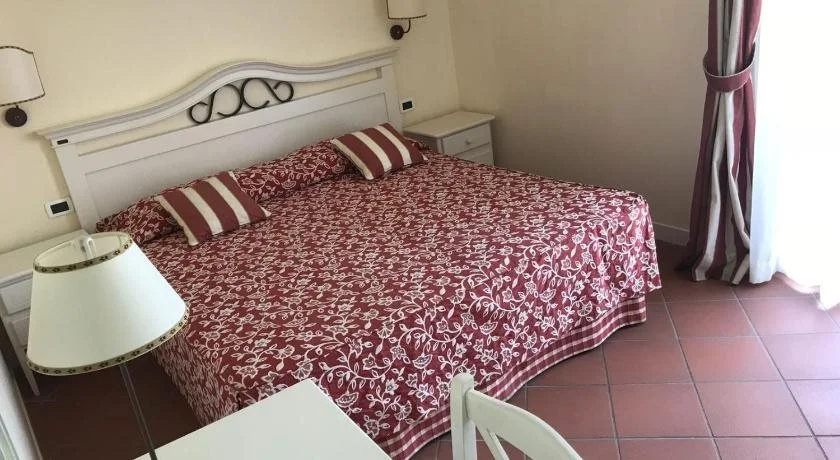 Villa Rosella Resort