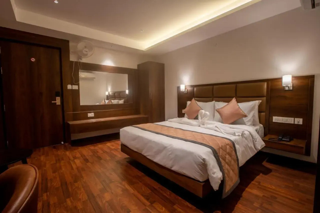 Golden Fortune Inn Hotel