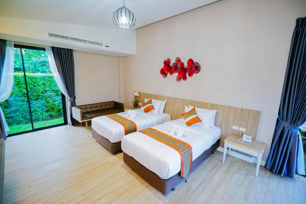 Chatnipa Beach Resort by Morseng