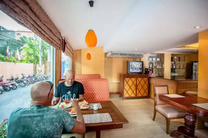 Eastiny Bella Vista Hotel