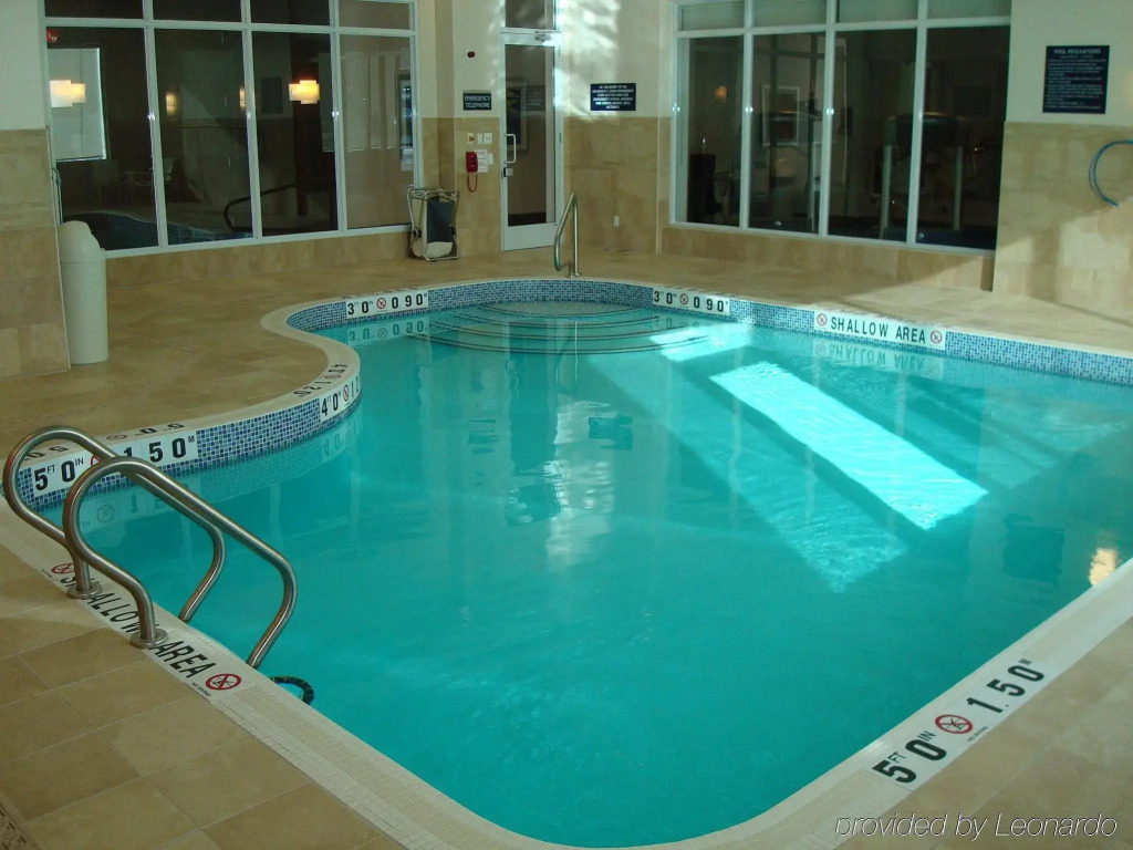 Holiday Inn Express Hotel & Suites Toronto - Markham by IHG
