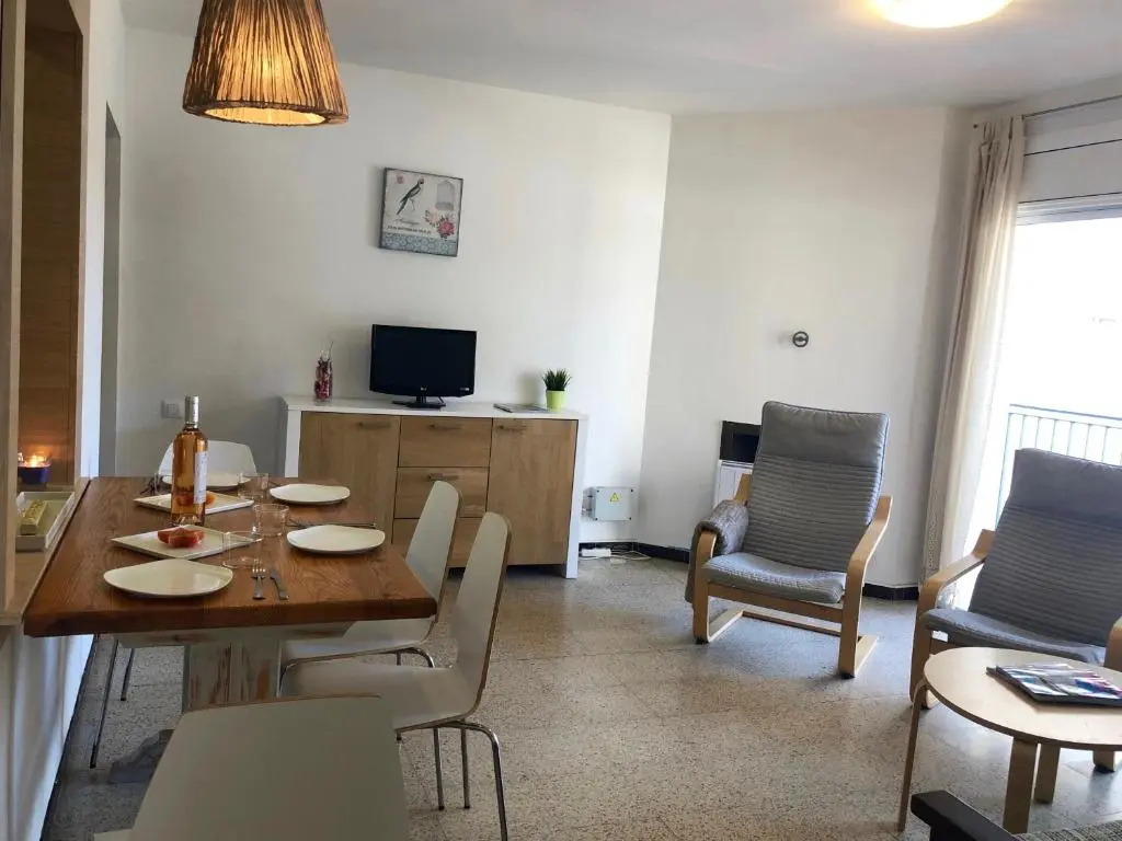 APARTAMENTOS AQUARIUM. 150 METROS PLAYA