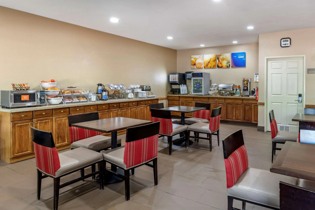 Comfort Suites Fort Collins Near University