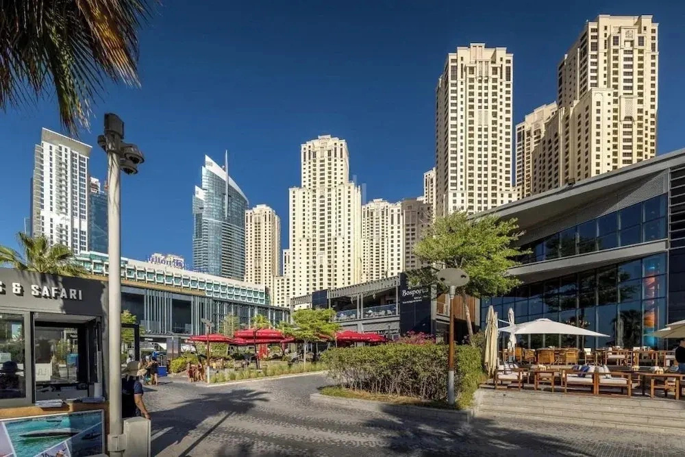 Peaceful Retreat in Downtown