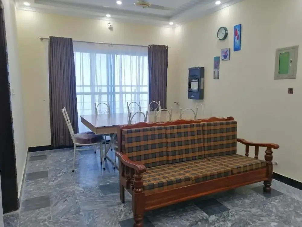 Navids Holiday Resort and Hotel, Murree