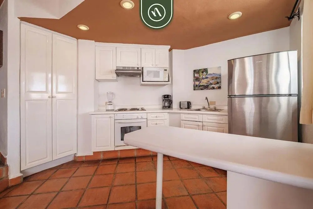 One Beach Street 307 B· Amazing 2 BR Condo
