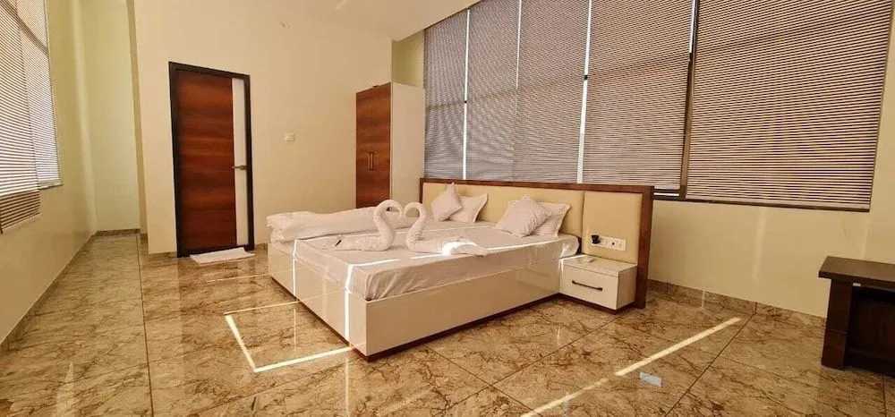 MTR Hotel & Resorts