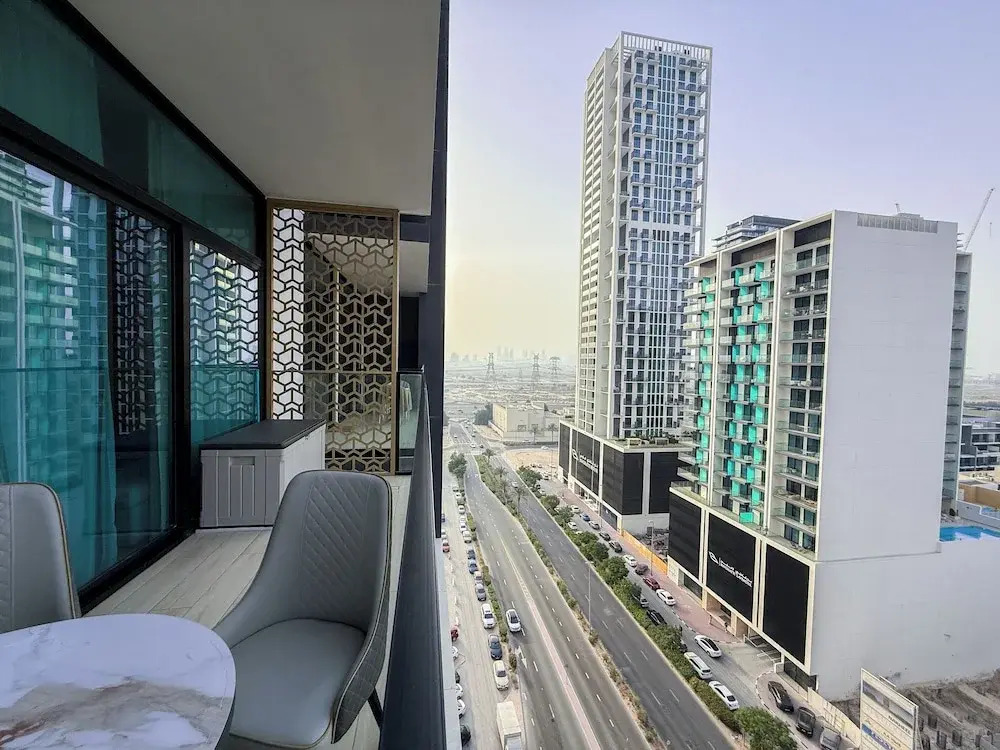 Luxury 1BR 2 Baths JVC