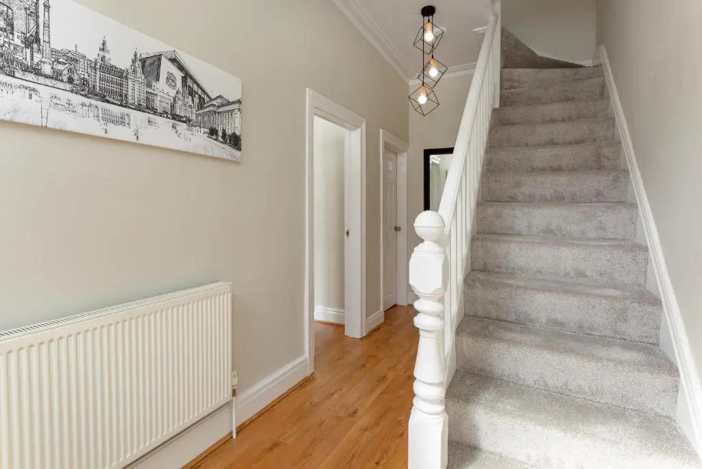 Watford House - Air Host & Stay - 3 Bedroom Period House