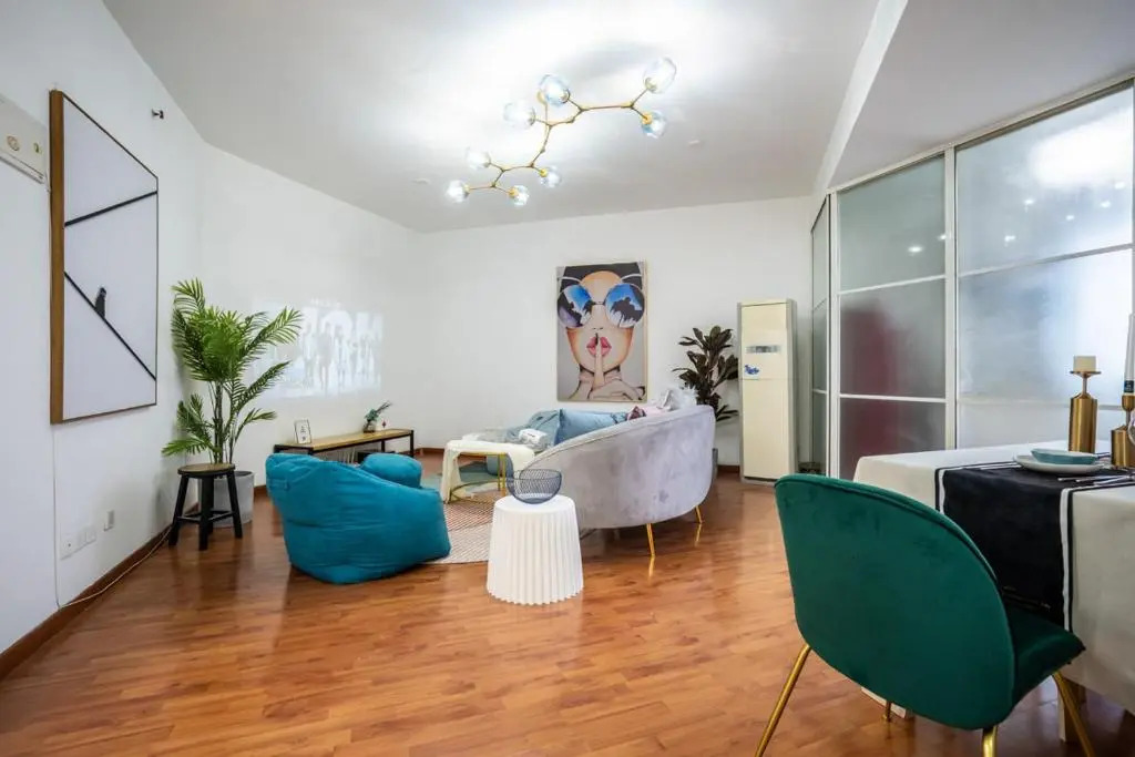 Zhengzhou Zhengdong New District·CBD Business District· Locals Apartment 00174150