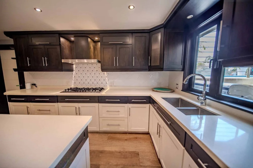 4br Penthouse With Rooftop Pool In Sosua Strip!