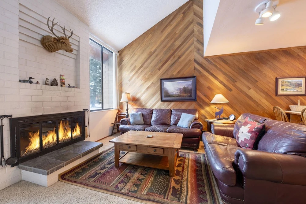 Park Avenue 3 Bedroom Condominiums