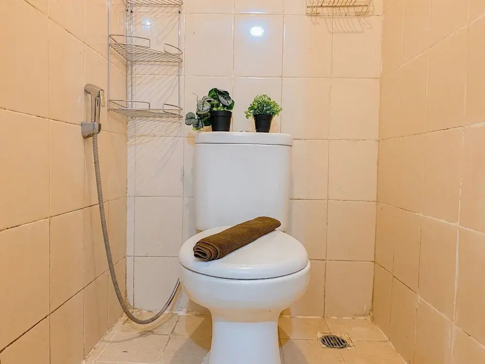 Big And Spacious Studio Apartment At Sky View