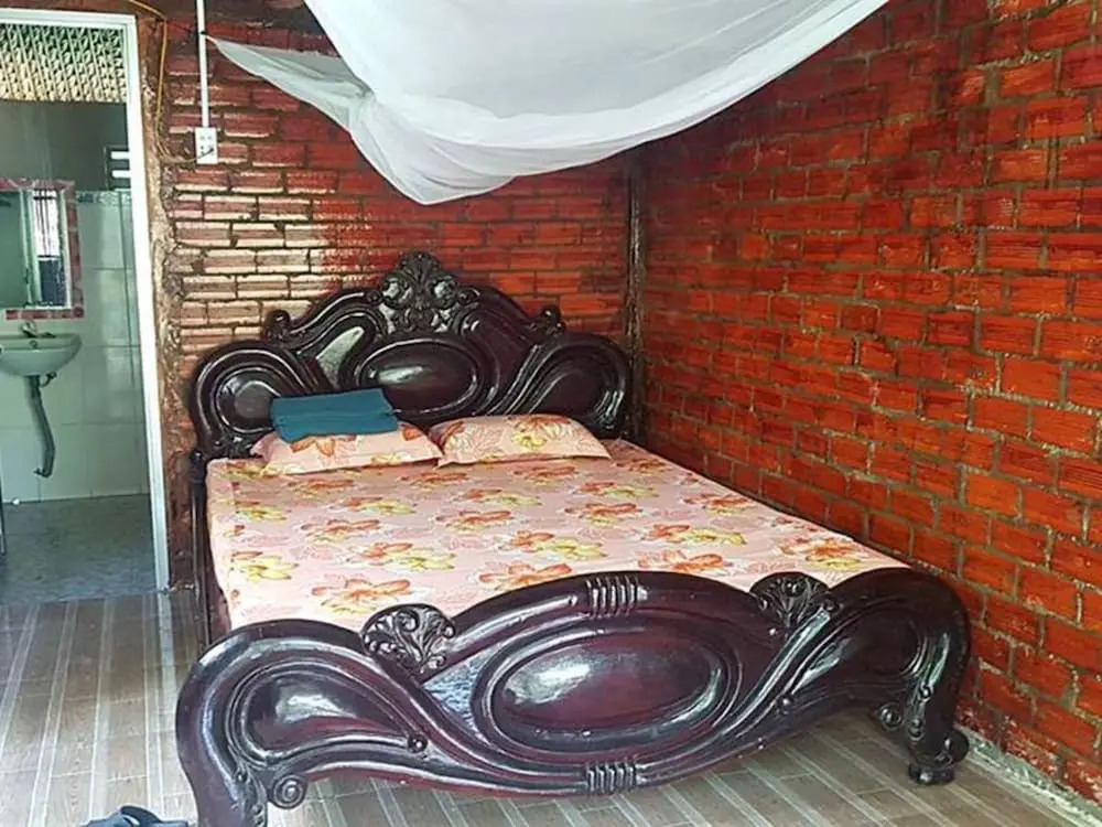 Peaceful Homestay in the Middle of Fruit Garden - Rooms With Private Toilets