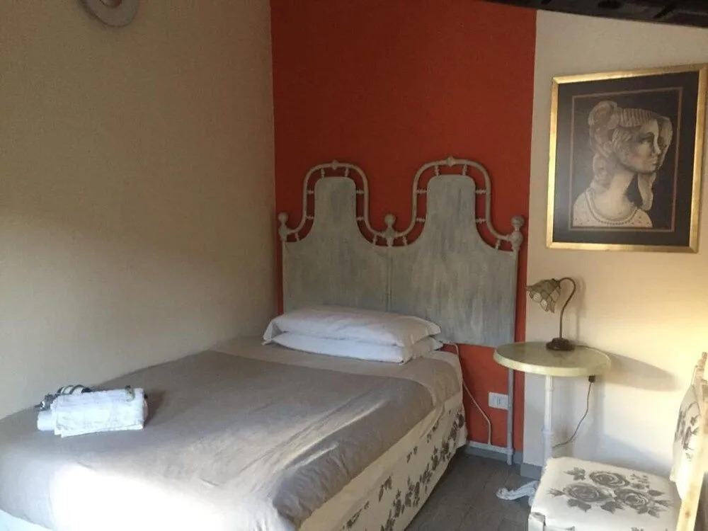La Ida Bed and Breakfast