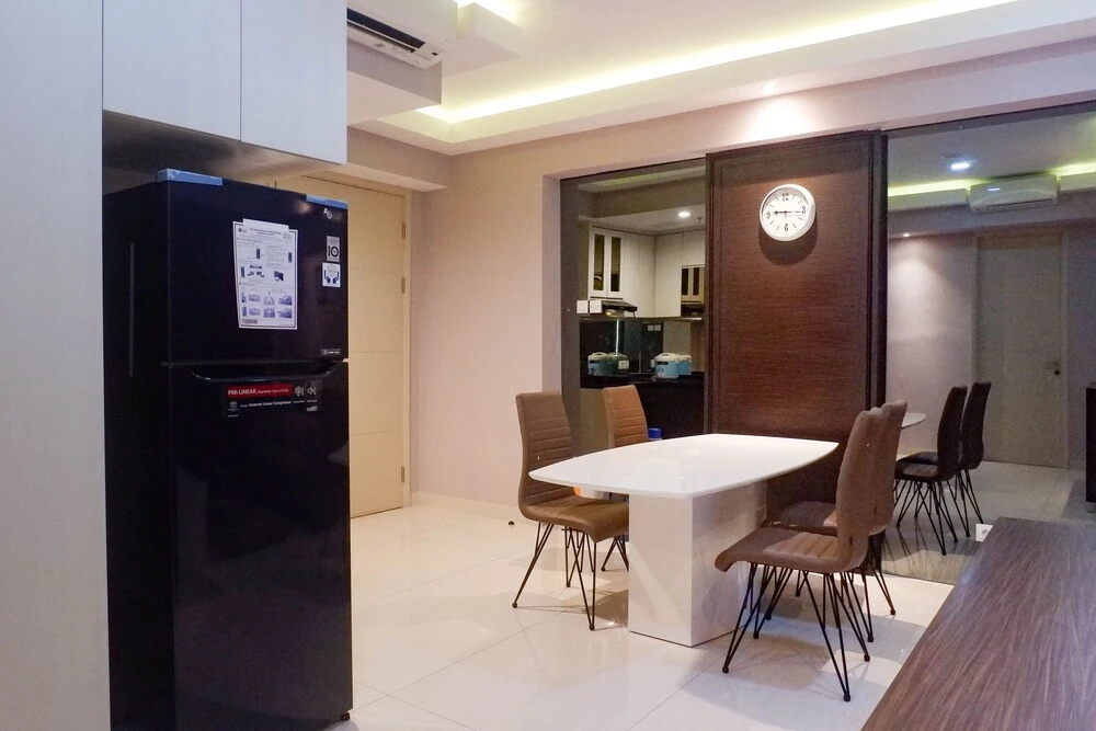 Enchanting and Stunning 2BR La Riz Supermall Mansion Apartment By Travelio
