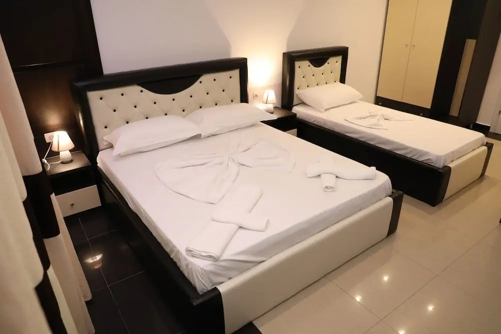 Hotel Aglon