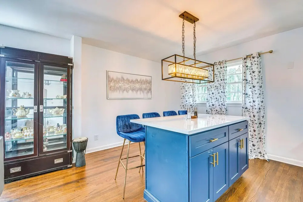 Charming Atlanta Home w/ Yard: 7 Mi to Downtown!