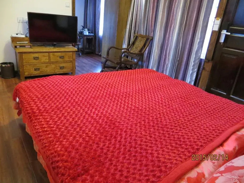 Yongxia Naxi Boutique Inn