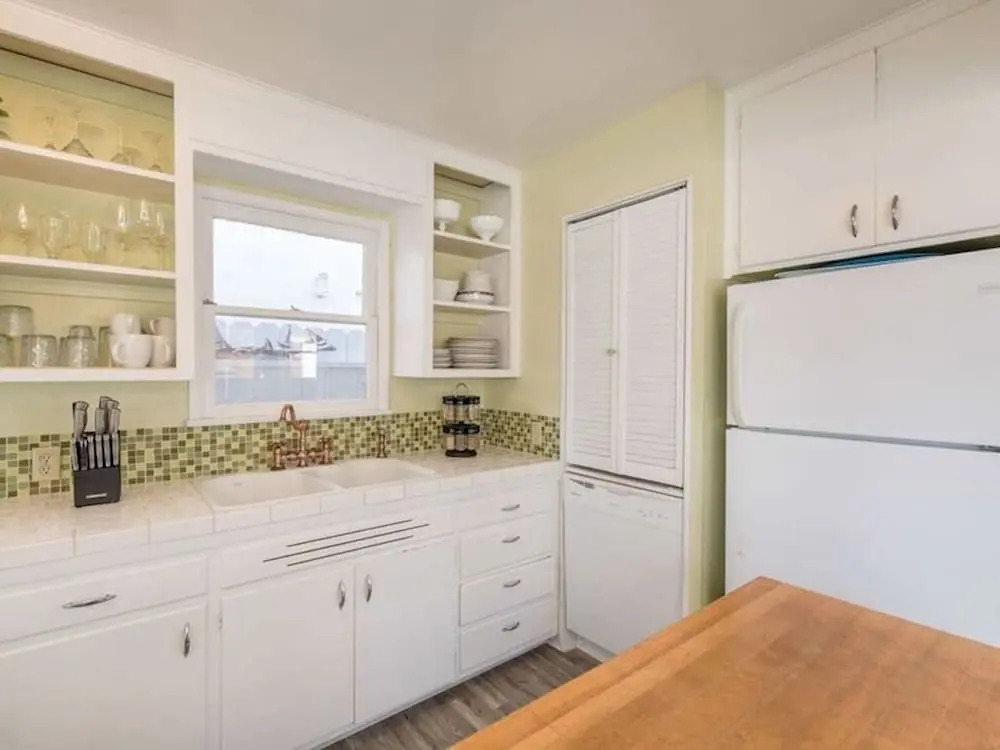 Ventura Beach Cottage Available
