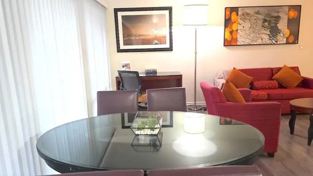 Santa Monica Executive Suites