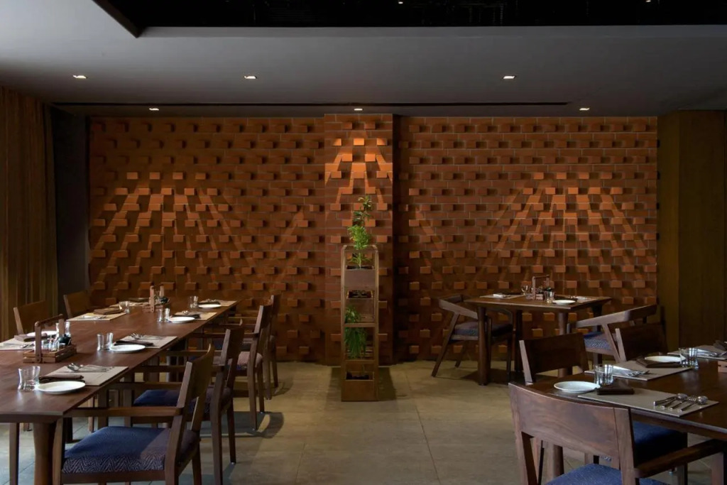 Five Petals Hotel & Banquets