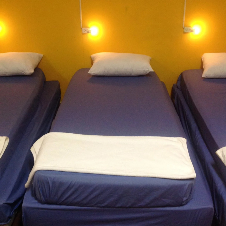 Light Jatujak  Hostel