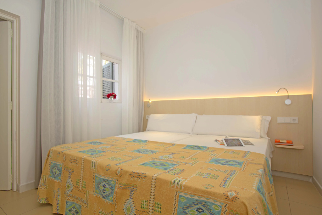 Gavimar Ariel Chico Hotel and Apartments