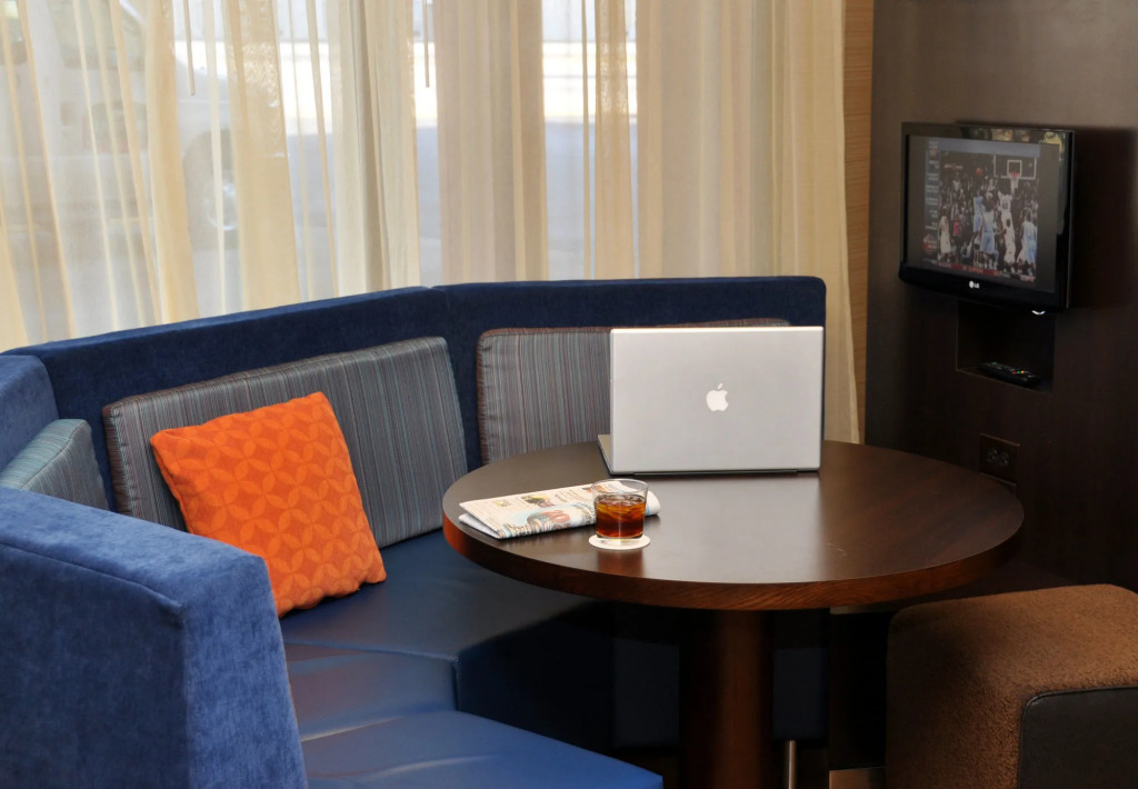 Courtyard by Marriott Nashville at Opryland