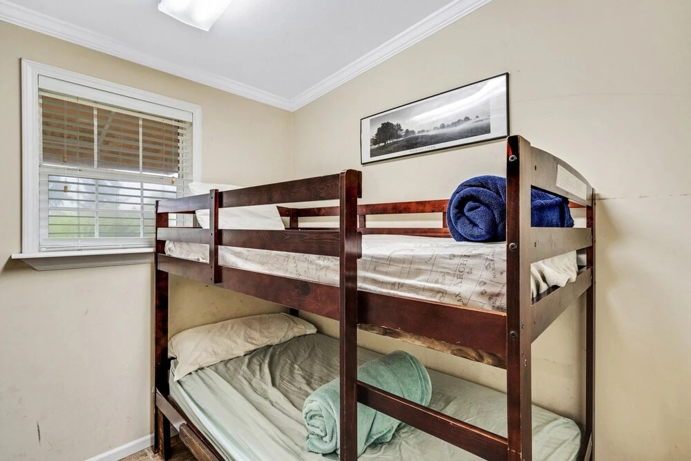 Siesta Key Resort Home Just Steps To The Beach! 6 Bedroom Estate by Redawning