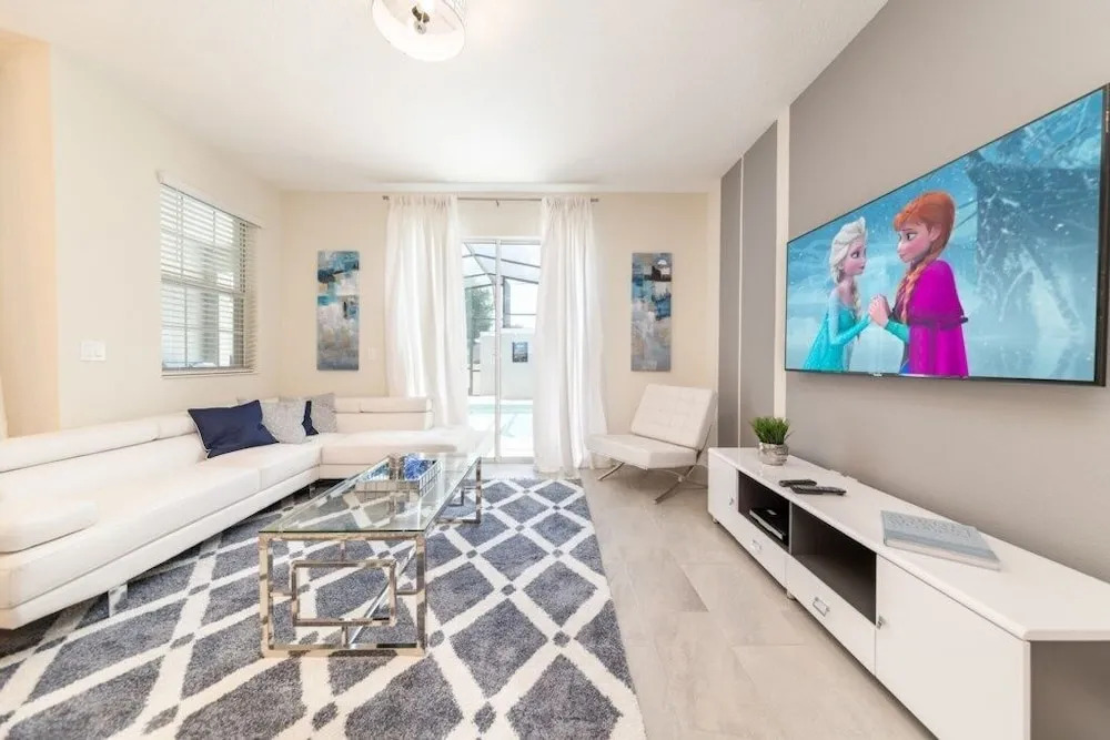 Modern And Chic Villa Just 10 Min From Disney 4 Bedroom Townhouse