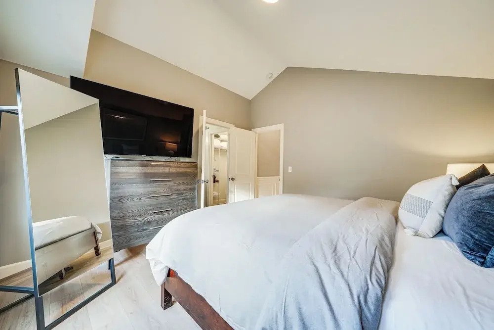 2 Mi to Matches at Lumen Field! Seattle Townhome