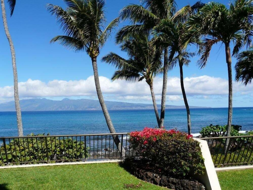 Point Oceanfront Condo Near Napili Bay - Unit B6 1 Bedroom Condo
