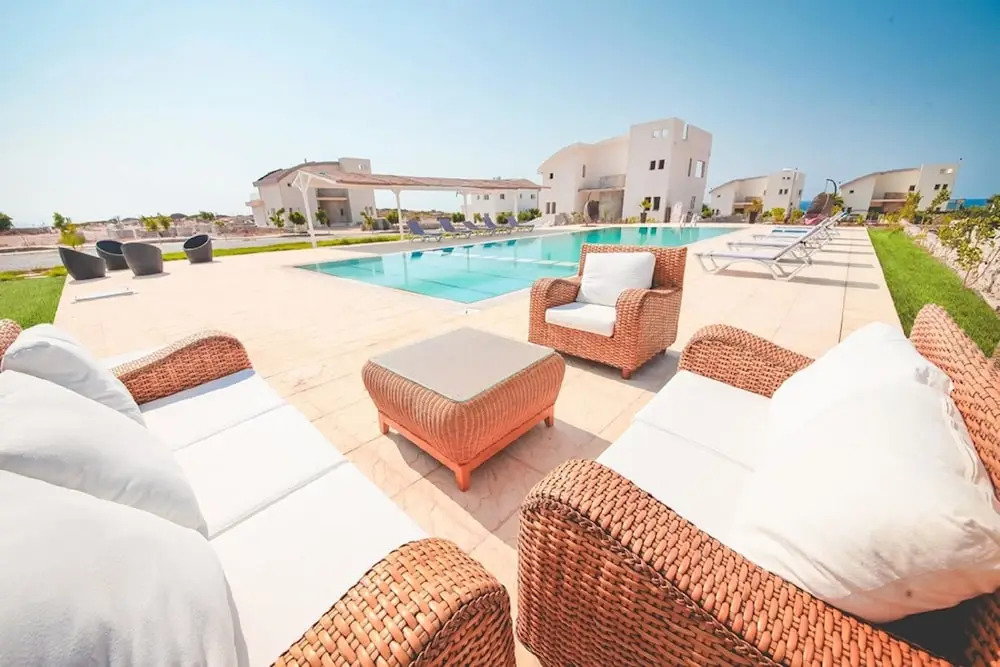 Villa With 5 Bedrooms in Tatlisu, With Pool Access, Enclosed Garden an