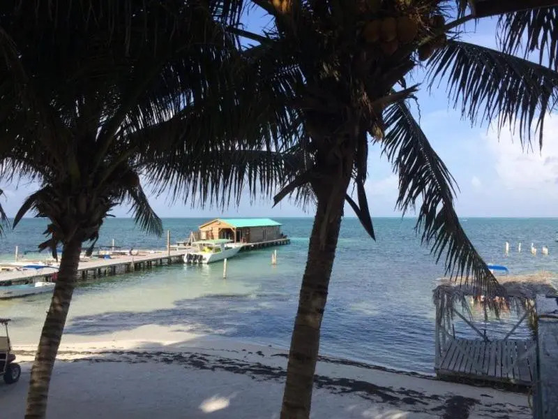 Yuma'S House Belize