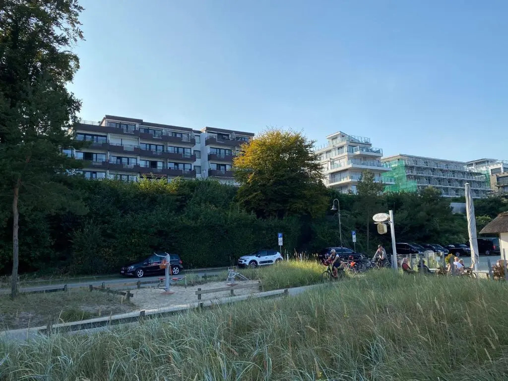 Studio-Apartment mit Panorama-Meerblick und direkter Strandlage in Scharbeutz