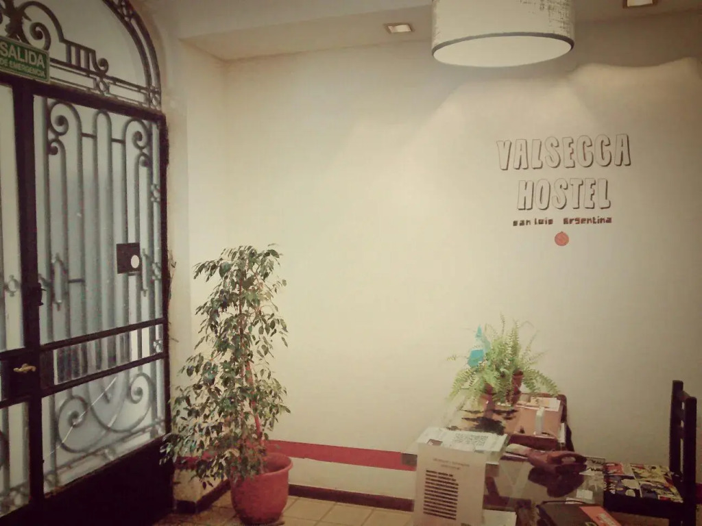 Valsecca Hostel