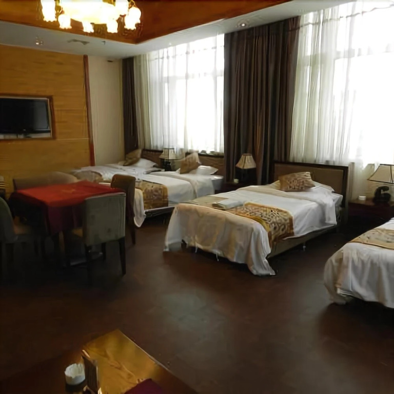 Yichun Hongdu Hotel
