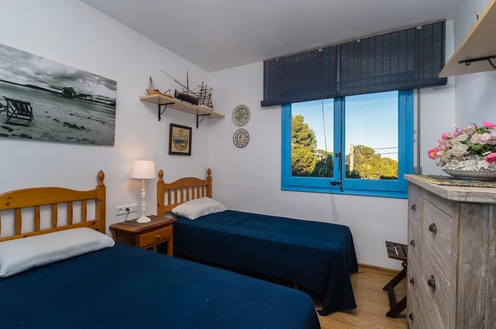 K-11 Calella DE Palafrugell 4 PAX