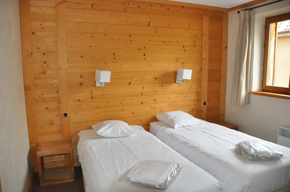 Apartment in Les Deux Alpes With Mountain Views