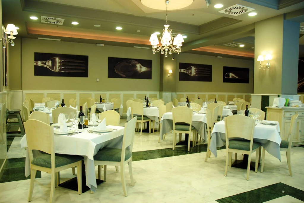 Holiday World Resort Affiliated by Meliá