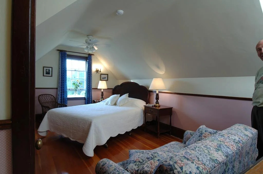 The Normaway Inn