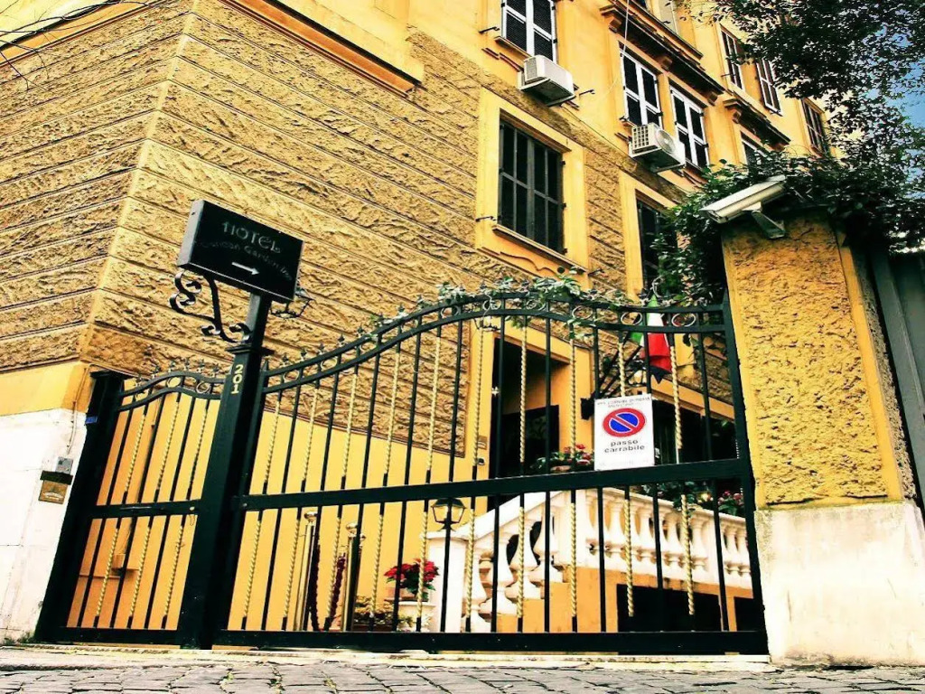 Vatican Garden Inn